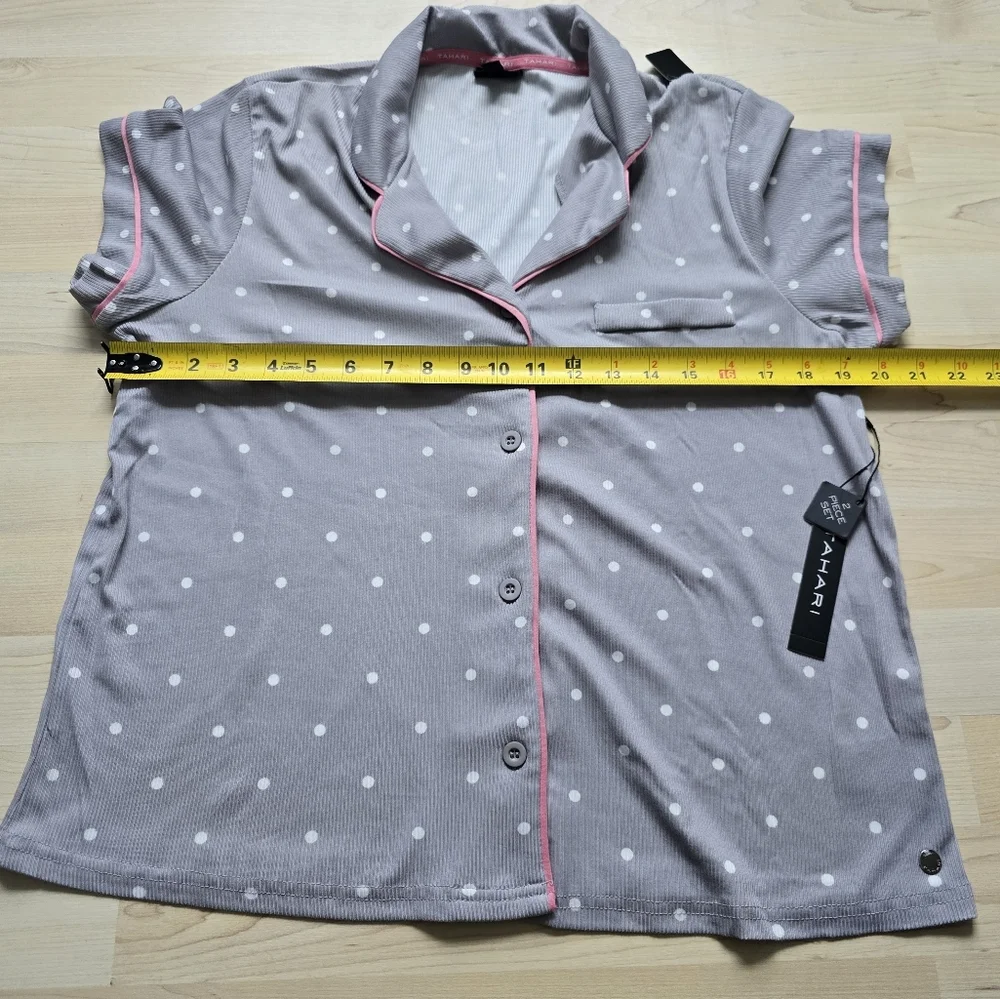 Tahari Crop Length Short Skeeve Polka Dot Pajamas Size Large NWT